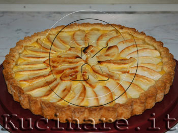 Crostata di mele e crema