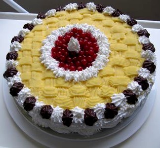 http://www.kucinare.it/public/users/scoluccia/Torta%20canestro.JPG