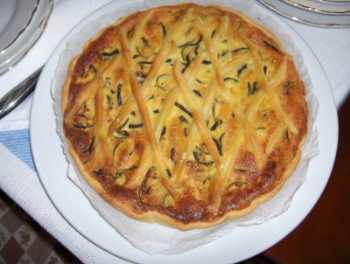 crostata zucchine pronta.jpg